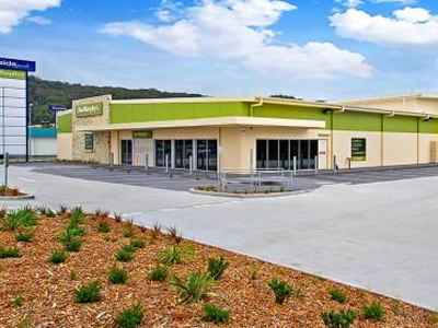 Dan Murphys Outside, West Gosford, Stevens Group